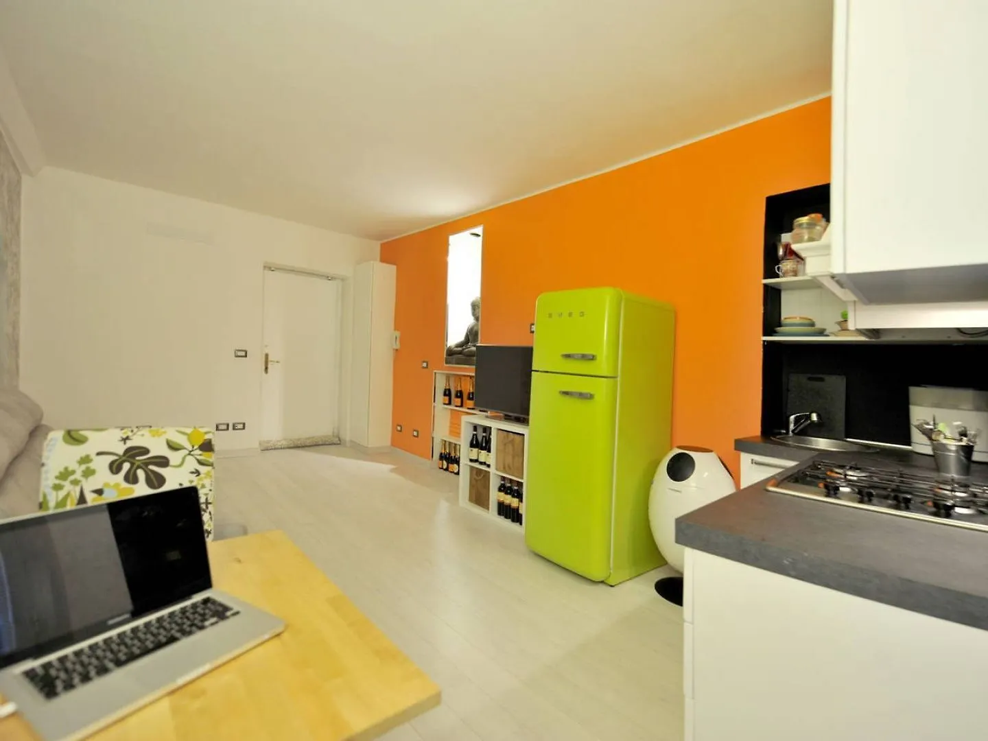 Appartamento Joivy Vibrant Flat For 4 Near Parks, In Navigli Milano Italia